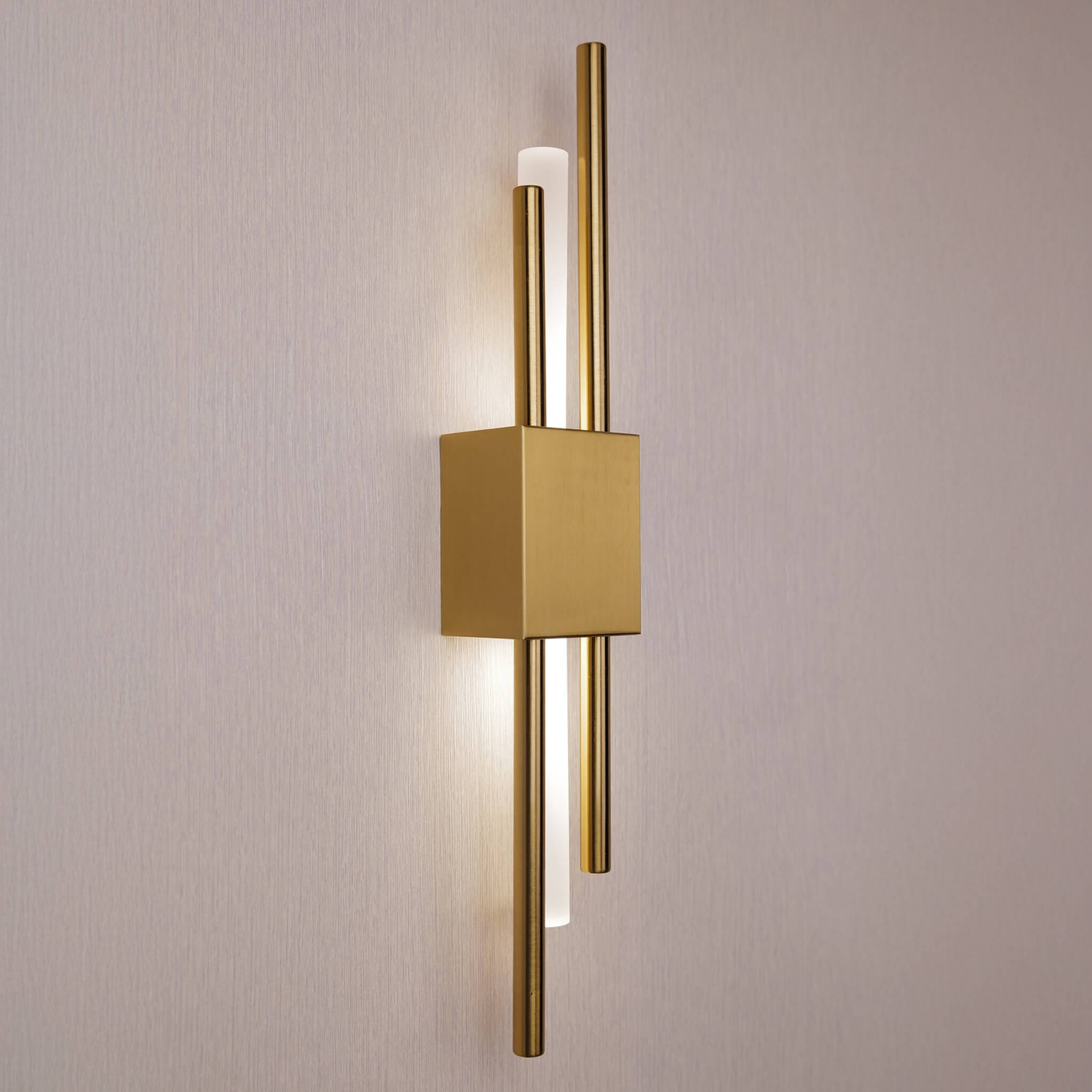 Glitch • Gold 6000K • Battery • 2 Pack - Warehouse Sale - Sconce - Haus of Interiors